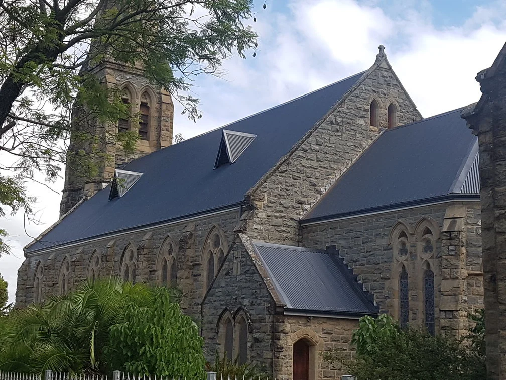 Roofing contractor East London